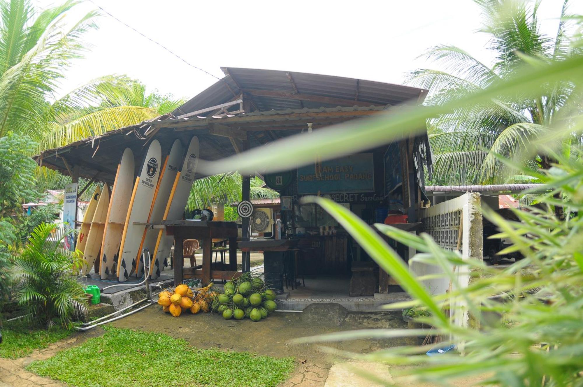 Air Manis Secret Surfcamp Apartment Taluk Batung Екстериор снимка