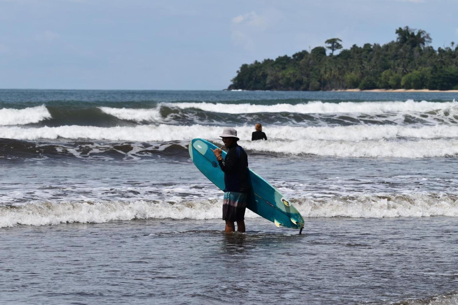 Air Manis Secret Surfcamp Apartment Taluk Batung Екстериор снимка