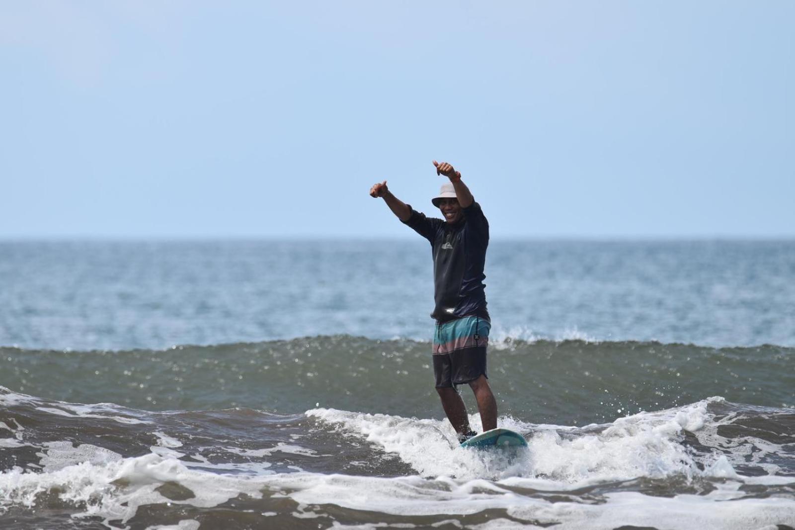 Air Manis Secret Surfcamp Apartment Taluk Batung Екстериор снимка