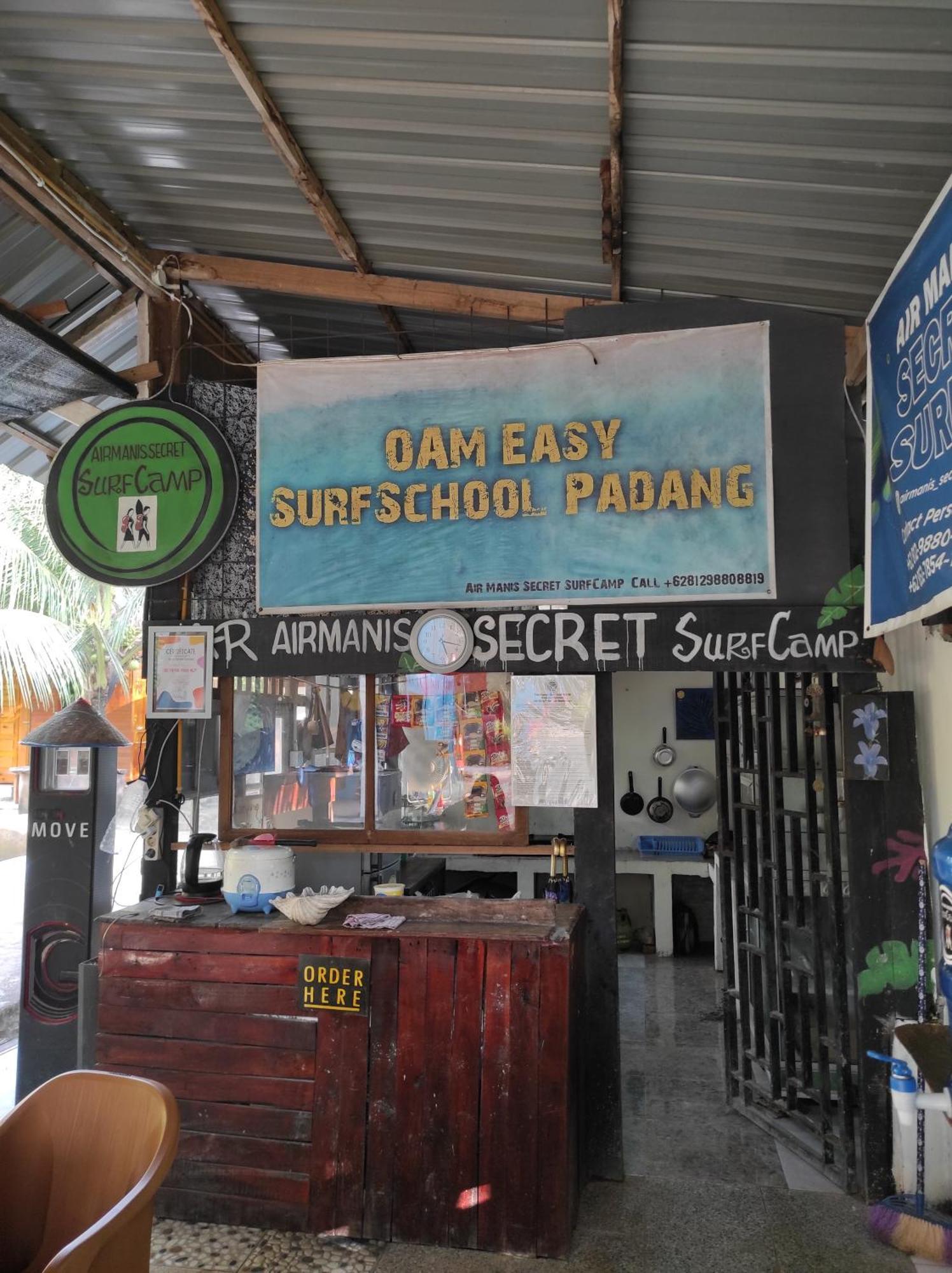 Air Manis Secret Surfcamp Apartment Taluk Batung Екстериор снимка